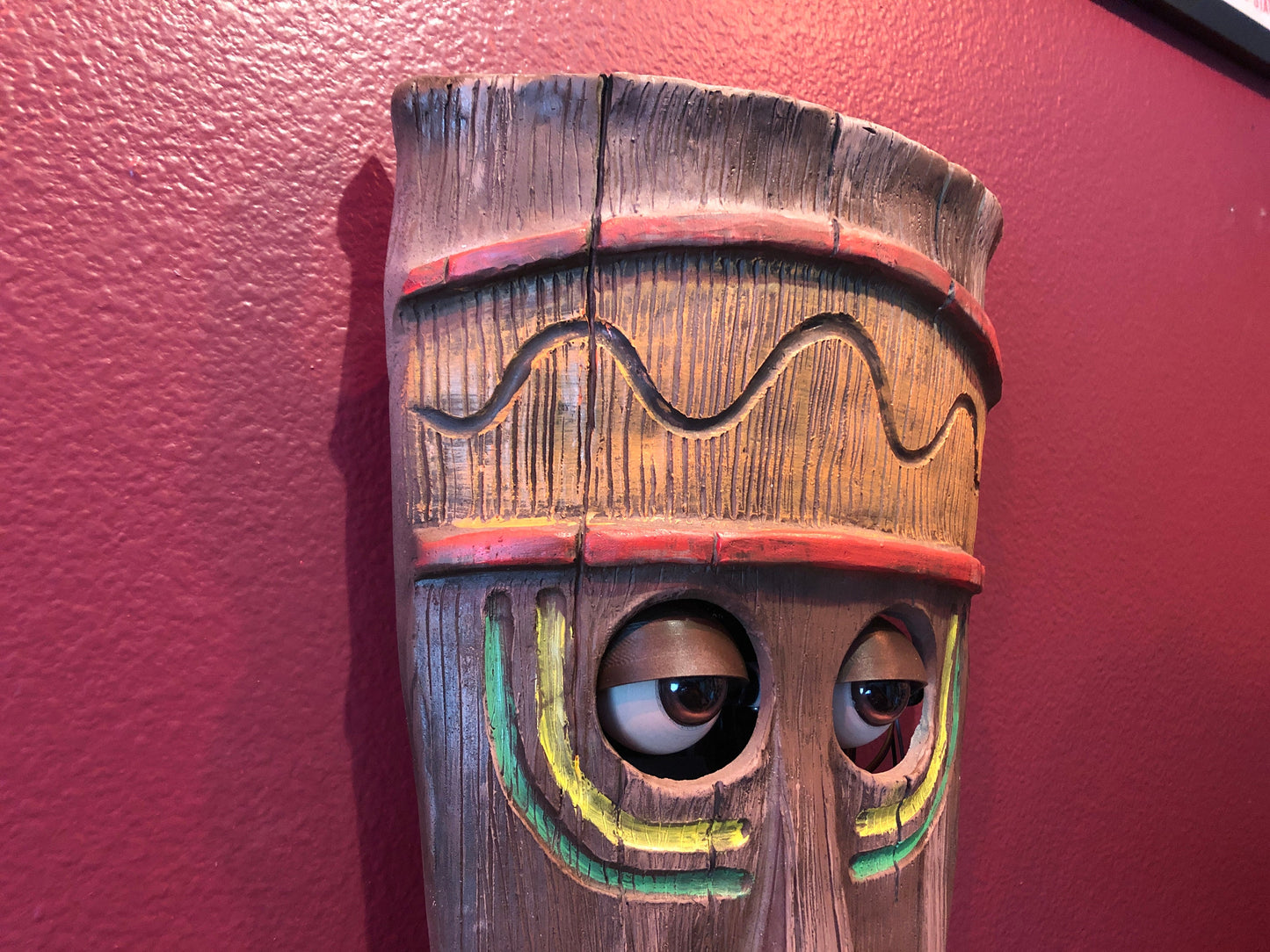Singing Tiki Mask: Animated Wall Decor with Wireless Remote